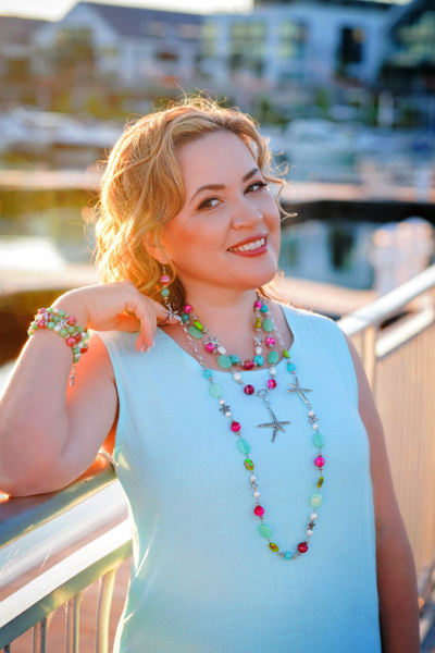 Seastar Fantasy jewellery set on a model