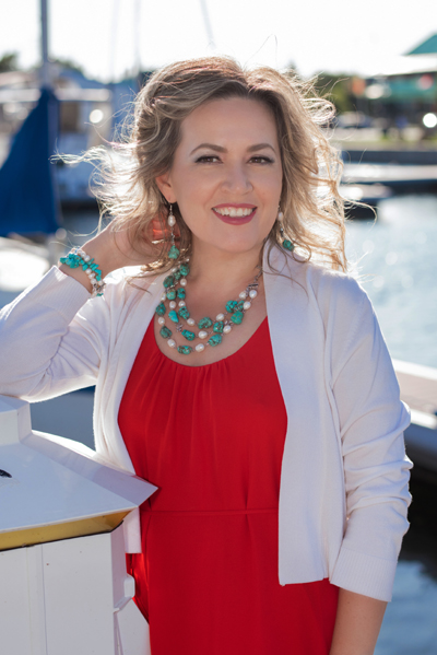 Turquoise Seastar jewellery set on a model