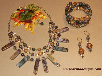Rhodonite Muse necklace, bracelet and earrings